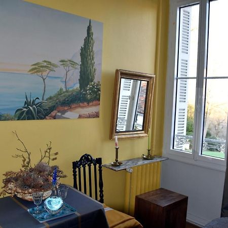 Bed and Breakfast Les Hirondelles à Fleac Extérieur photo